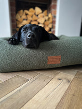 Load image into Gallery viewer, *ECO* Box Bed