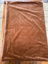 Load image into Gallery viewer, Reduced Faux fur blanket