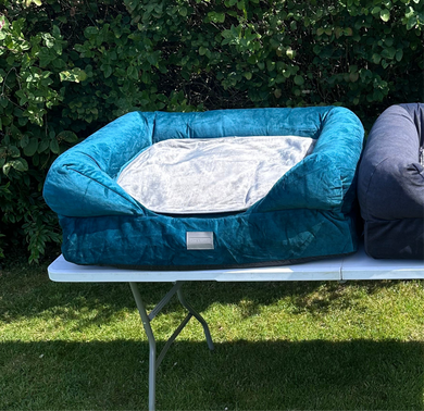 *READY TO GO* MEDIUM TEAL LOUNGER
