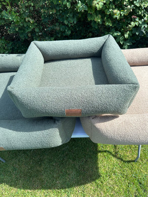 *READY TO GO* SMALL GREEN ECO BOX BED
