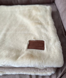 Luxury Faux Fur Dog Blanket - Cream
