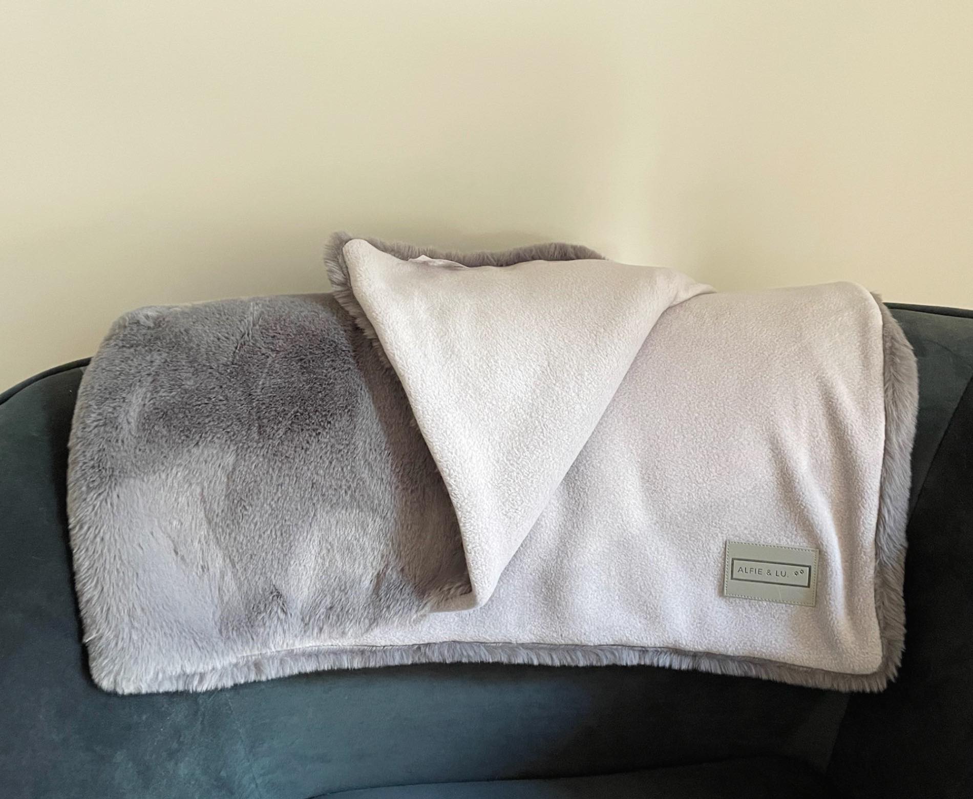 Luxury Faux Fur Dog Blanket Dark Grey Alfie Lu