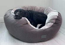 Load image into Gallery viewer, The Luxury Nest Bed