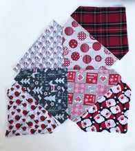 Load image into Gallery viewer, French Christmas Patchwork Bandana